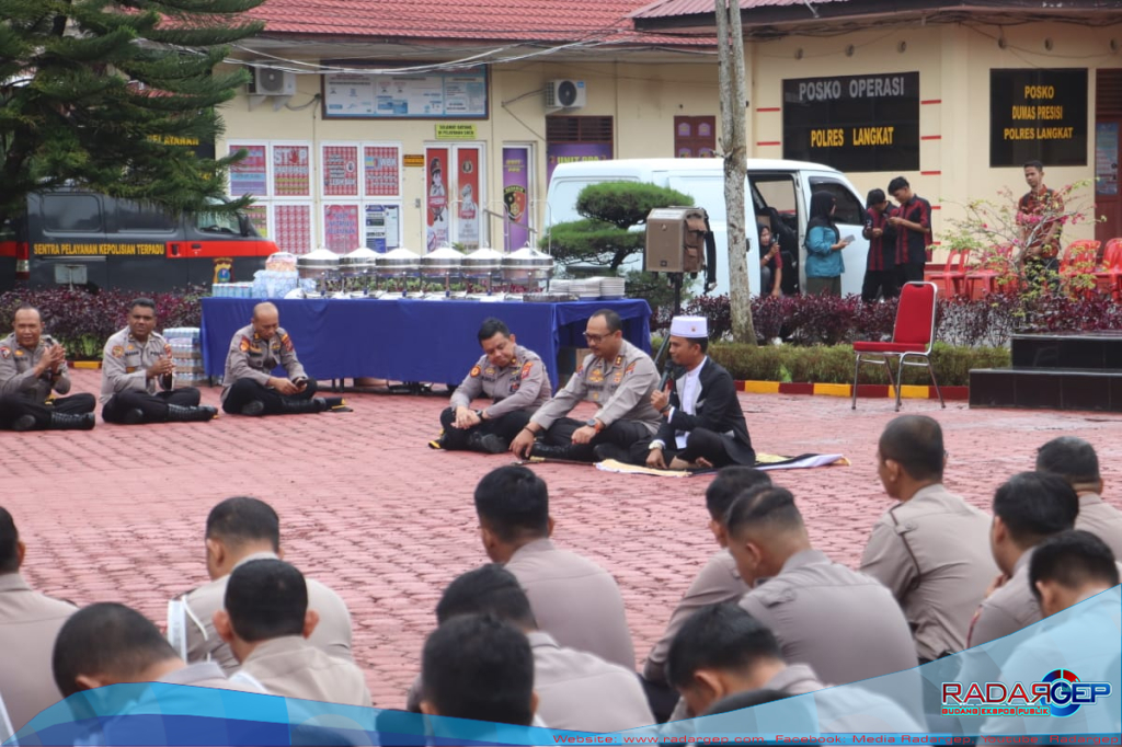 Sambut Bulan Ramadhan 1446H, Polres Langkat Gelar Tradisi Punggahan